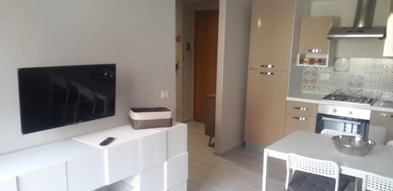 Ad Un Passo Dal Mare Apartment Porto Sant'Elpidio Exterior photo
